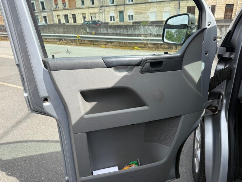 VOLKSWAGEN TRANSPORT COMBI 2.0 TDI 102ch 