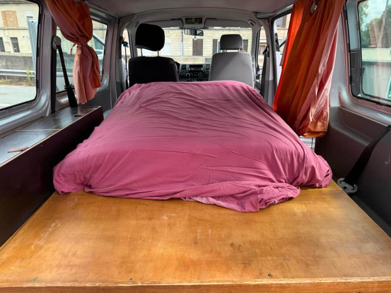 VOLKSWAGEN TRANSPORT COMBI 2.0 TDI 102ch 
