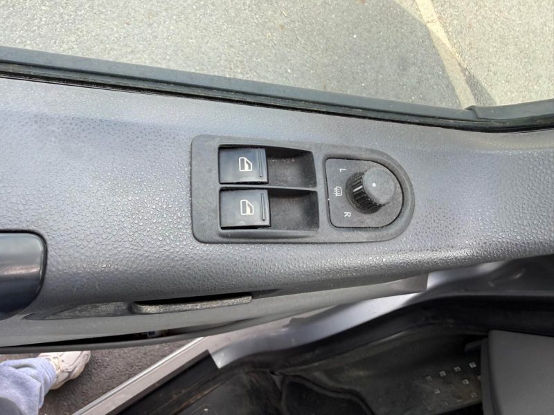 VOLKSWAGEN TRANSPORT COMBI 2.0 TDI 102ch 