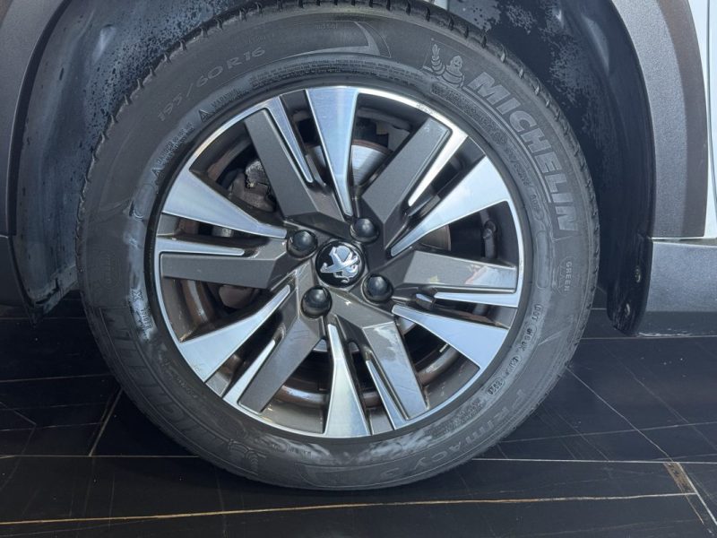 PEUGEOT 2008 1.2 PURETECH 110CH ALLURE S&S 2016