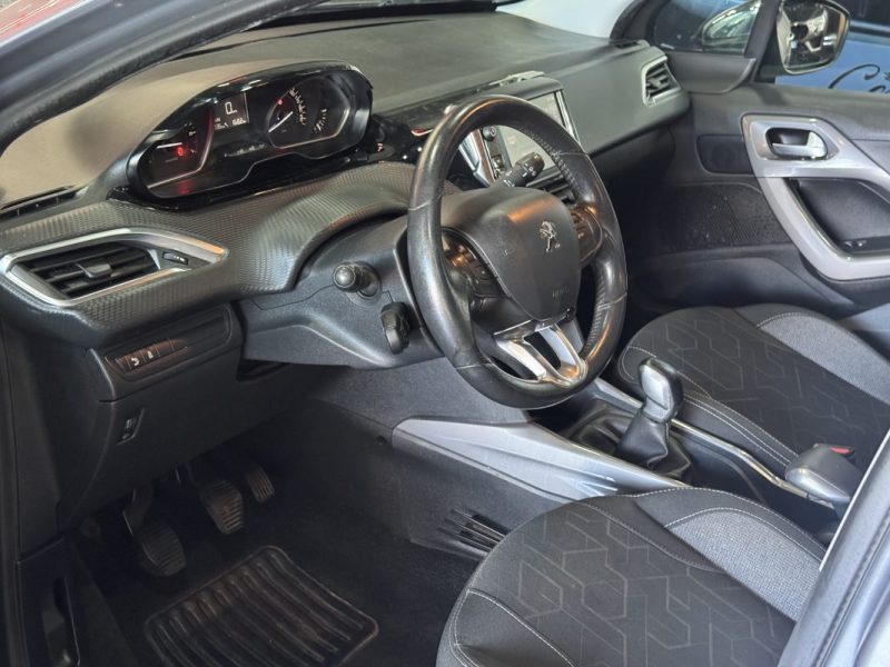 PEUGEOT 2008 1.2 PURETECH 82CH ACTIVE 2016