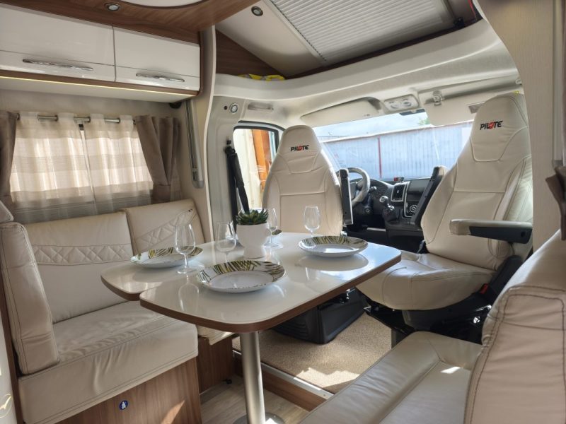 PILOTE P746 SENSATION 2019