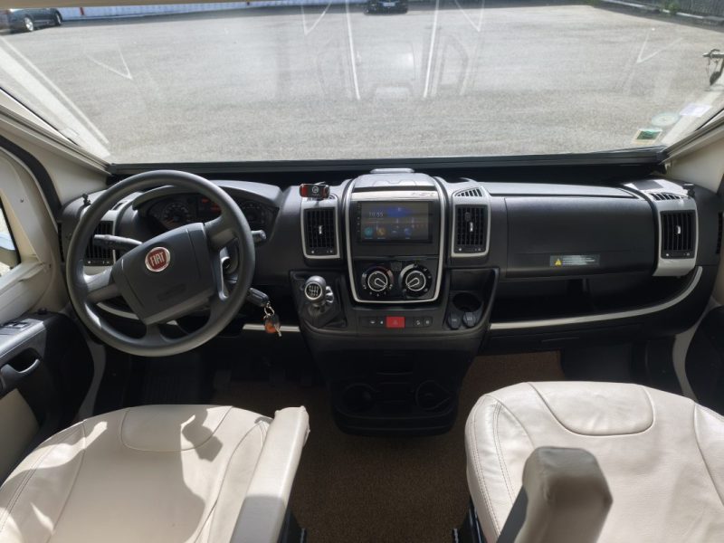 PILOTE P746 SENSATION 2019