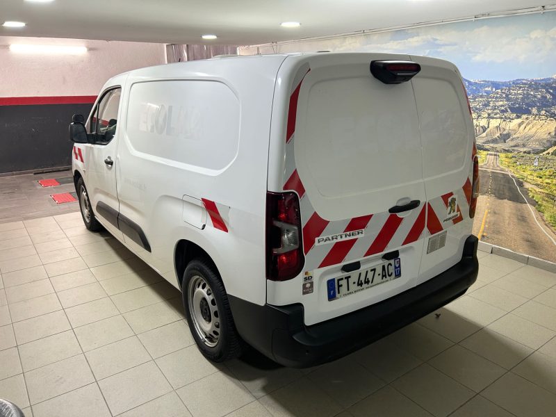 PEUGEOT PARTNER 3 XL LONG 950KG BLUEHDI 130CH S&S ASPHALT 09/2020 PRIX TTC : 7990 € PRIX HT : 6658 €