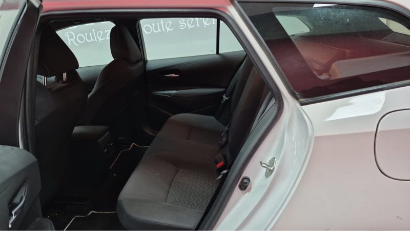 TOYOTA COROLLA TOURING SPORTS 122cv DYNAMIC BUSINESS/1 ERE MAIN/TVA RECUPERABLE