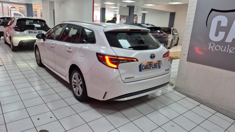 TOYOTA COROLLA TOURING SPORTS 122cv DYNAMIC BUSINESS/1 ERE MAIN/TVA RECUPERABLE