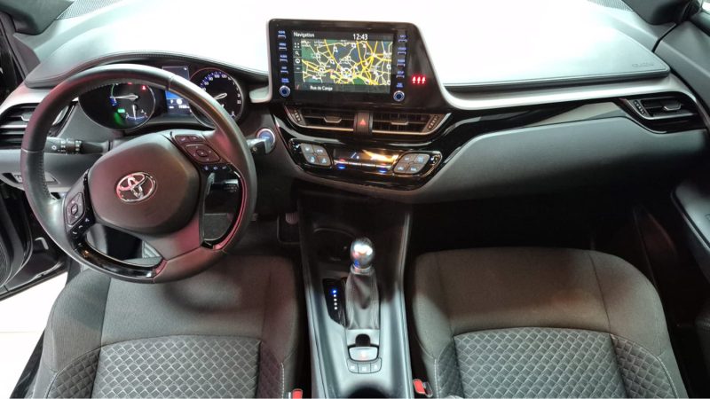 TOYOTA C-HR SUV PHASE 2 HYBRIDE 122cv DYNAMIC BUSINESS/1 ERE MAIN/TVA RECUPERABLE