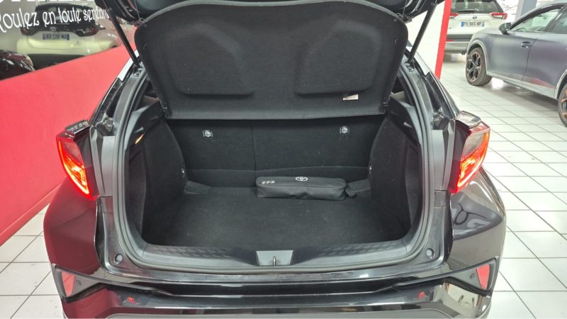 TOYOTA C-HR SUV PHASE 2 HYBRIDE 122cv DYNAMIC BUSINESS/1 ERE MAIN/TVA RECUPERABLE