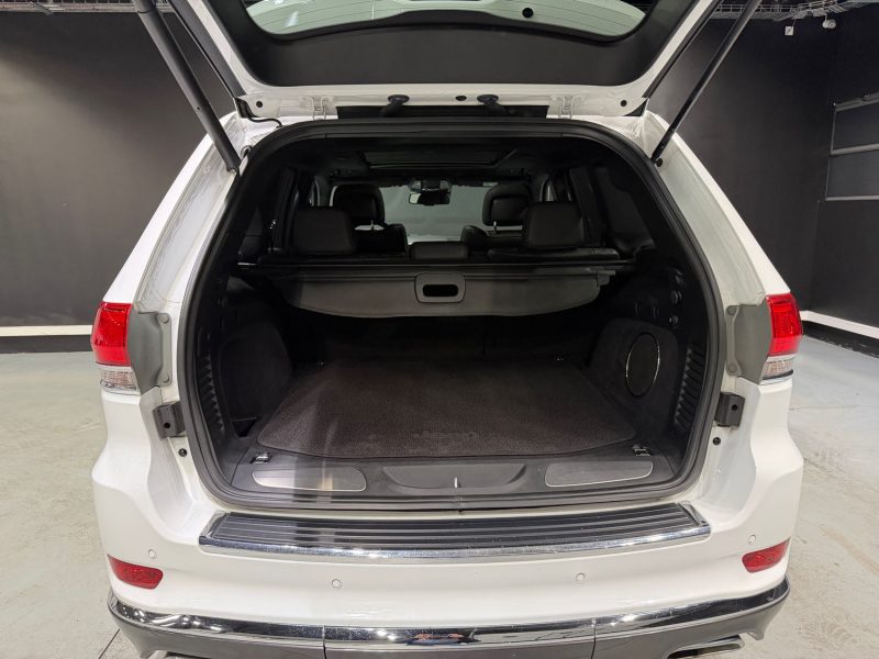 JEEP GRAND CHEROKEE SUMMIT 2016