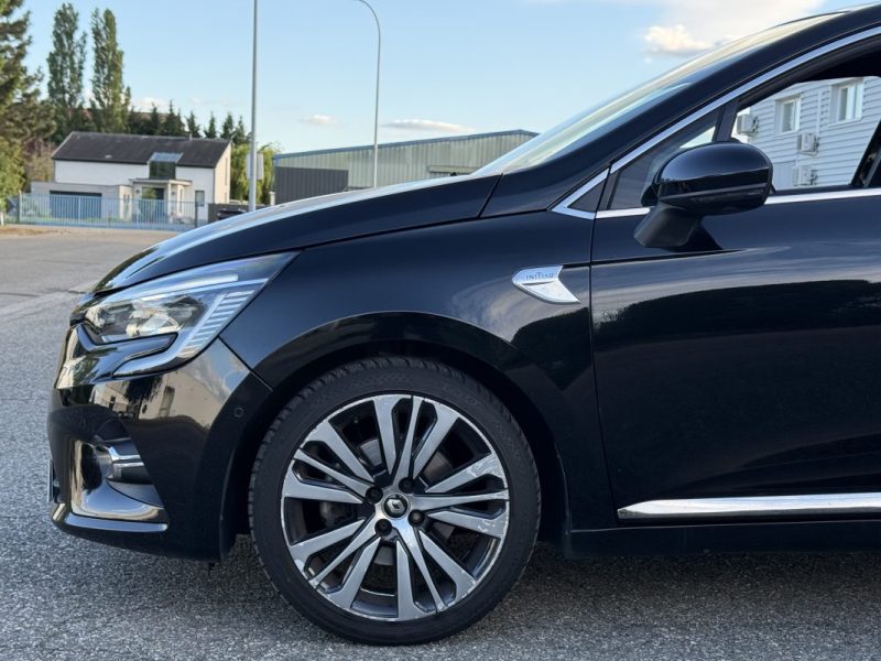Renault Clio V (BJA) 1.3L 130ch Initiale Paris Boit Auto Garantie 6 Mois