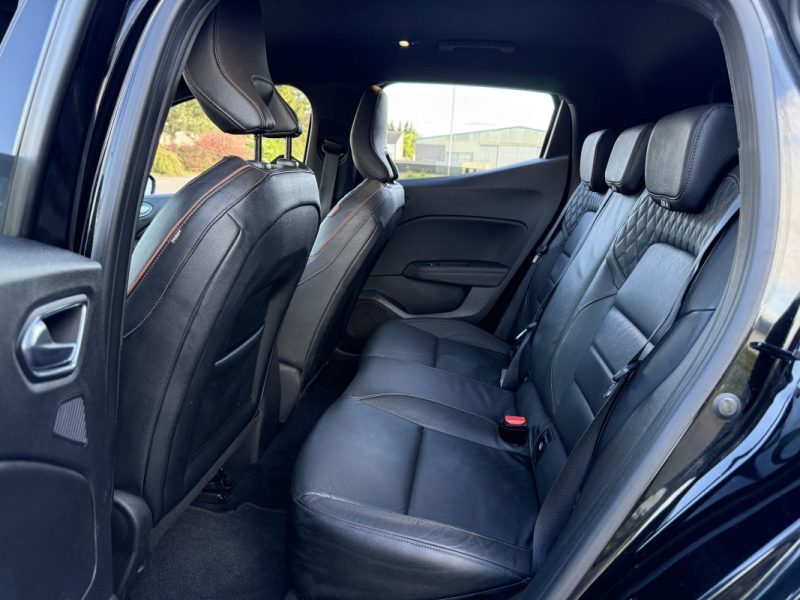 Renault Clio V (BJA) 1.3L 130ch Initiale Paris Boit Auto Garantie 6 Mois