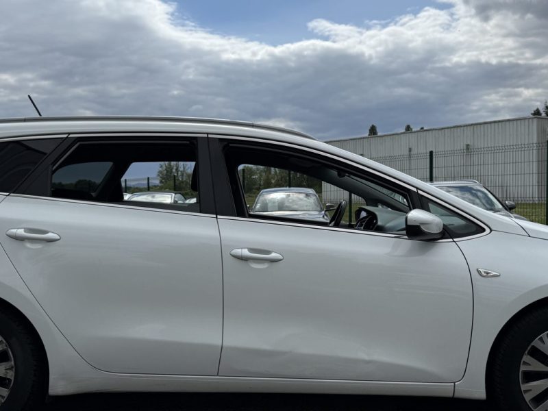 Kia Cee'd SW II 1.6 CRDi 136ch Premium Business Garantie 6 Mois