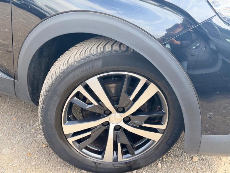 PEUGEOT 5008 2 2.0 BLUE HDI Allure Full Cuir entretien a jour fbl kms