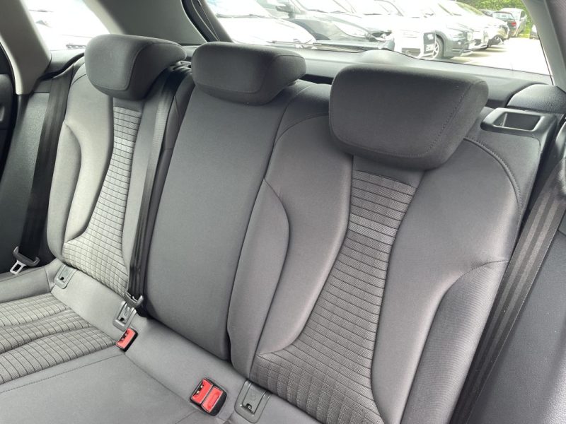 AUDI A3 SPORTBACK 30 TDI  115CV  SPORT  GARANTIE 3/12 MOIS 2019