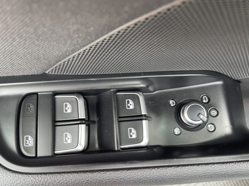 AUDI A3 SPORTBACK 30 TDI  115CV  SPORT  GARANTIE 3/12 MOIS 2019