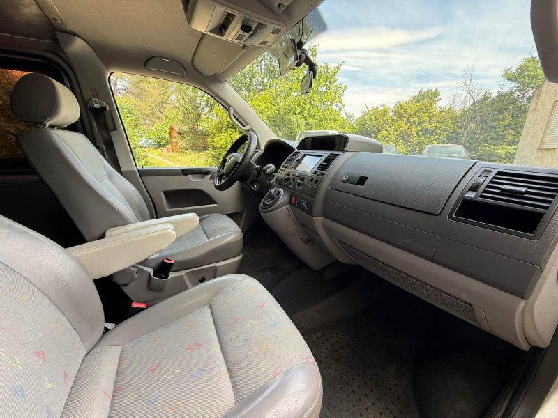 VOLKSWAGEN TRANSPORTER  T5 2.5 TDI 130 TIPTRONIC 2009
