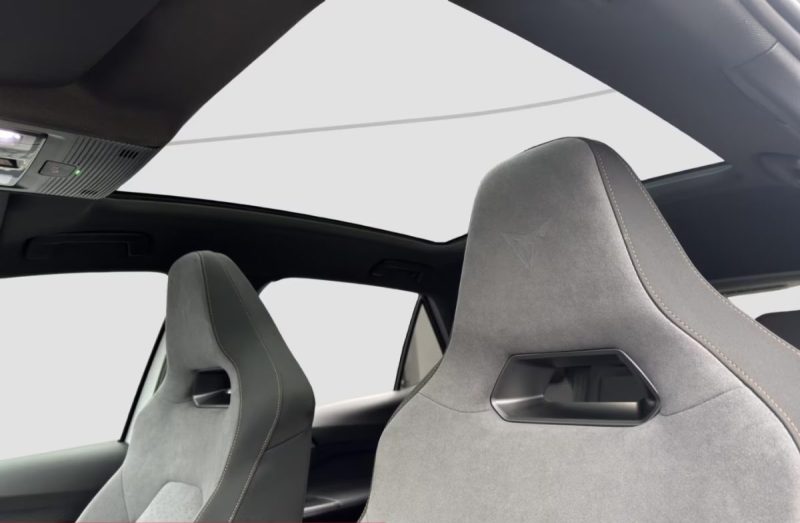 CUPRA BORN VZ / PANO / HUD RÉALITÉ AUGMENTÉE / BEATS AUDIO 2024