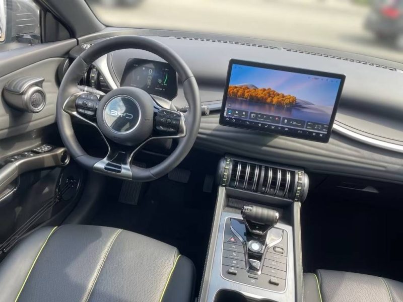BYD ATTO 3 CAM 360 / KEYLESS / CARPLAY / COMFORT 2025