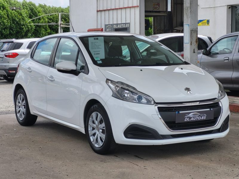 PEUGEOT 208 I (CA_, CC_) 1.2 PURETECH 82 2019