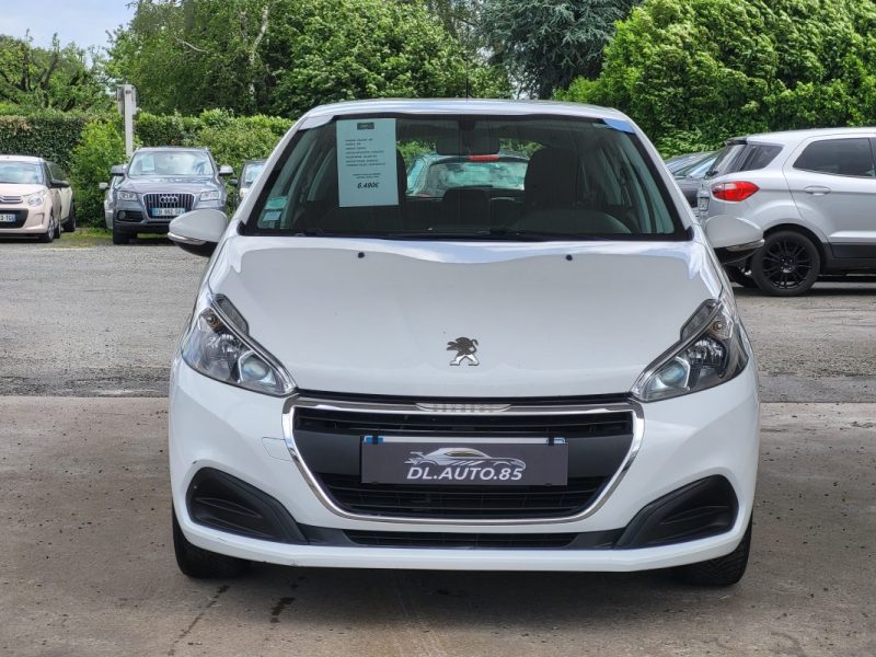 PEUGEOT 208 I (CA_, CC_) 1.2 PURETECH 82 2019