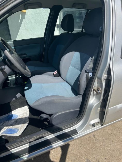 RENAULT CLIO CONFORT 1.4 ESSENCE 98CH