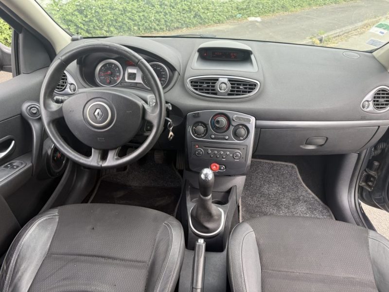 RENAULT CLIO III AUTHENTIQUE 1.2 16V 2008