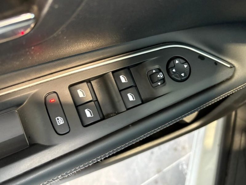 🚗 PEUGEOT 3008 II 1.5 BLUEHDI 130ch ⚙️ E6.C 📷 Caméra de recul 📱 CarPlay 🧭 GPS
