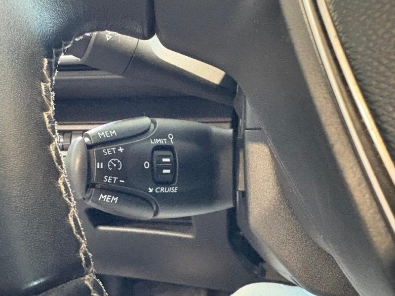 🚗 PEUGEOT 3008 II 1.5 BLUEHDI 130ch ⚙️ E6.C 📷 Caméra de recul 📱 CarPlay 🧭 GPS