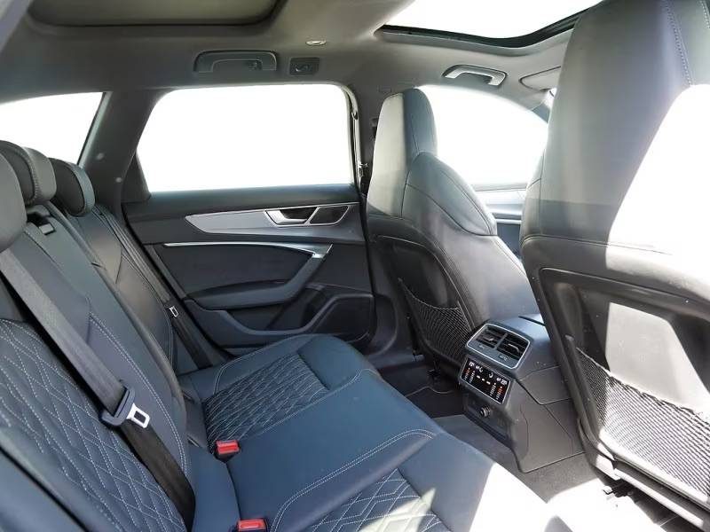 AUDI A6 AVANT 55 TFSIE QU / TOIT OUVRANT / HUD / BANG & OLUFSEN / S LINE PLUS 2021