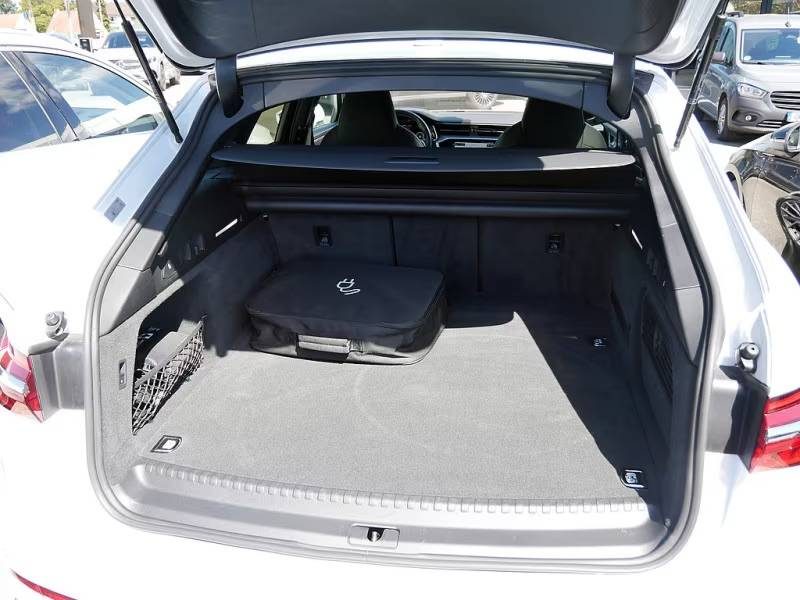 AUDI A6 AVANT 55 TFSIE QU / TOIT OUVRANT / HUD / BANG & OLUFSEN / S LINE PLUS 2021