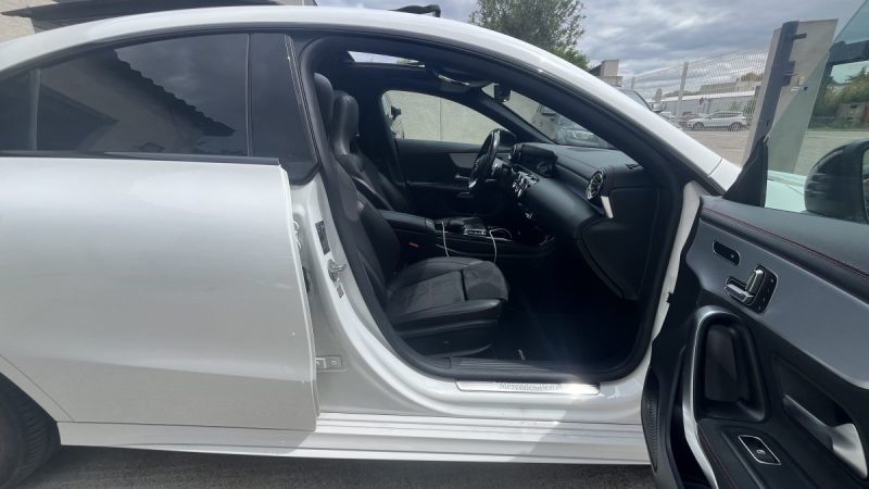 MERCEDES CLASSE CLA Hybride Rechargeable 250 E 218 CH AMG LINE Toit Ouvrant 