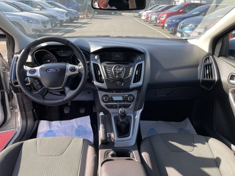 FORD FOCUS 1000 SCTI 100 CV S&S   GARANTIE 3/12 MOIS 2012