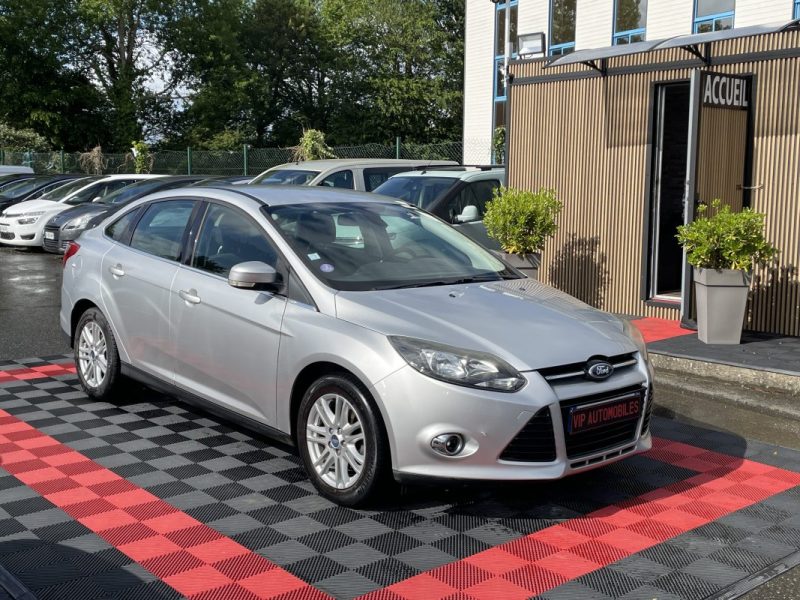 FORD FOCUS 1000 SCTI 100 CV S&S   GARANTIE 3/12 MOIS 2012