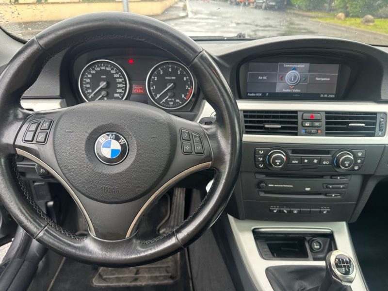 BMW SERIE 3 325I 218CV E92 / Toit ouvrant / Paiement 4X ou 10X possible
