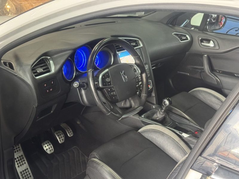 CITROEN DS4 1.6 E-HDI115 AIRDREAM EXECUTIVE 2014