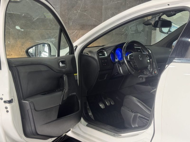 CITROEN DS4 1.6 E-HDI115 AIRDREAM EXECUTIVE 2014