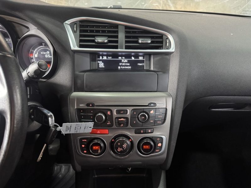 CITROEN C4 110CH SHINE 2016