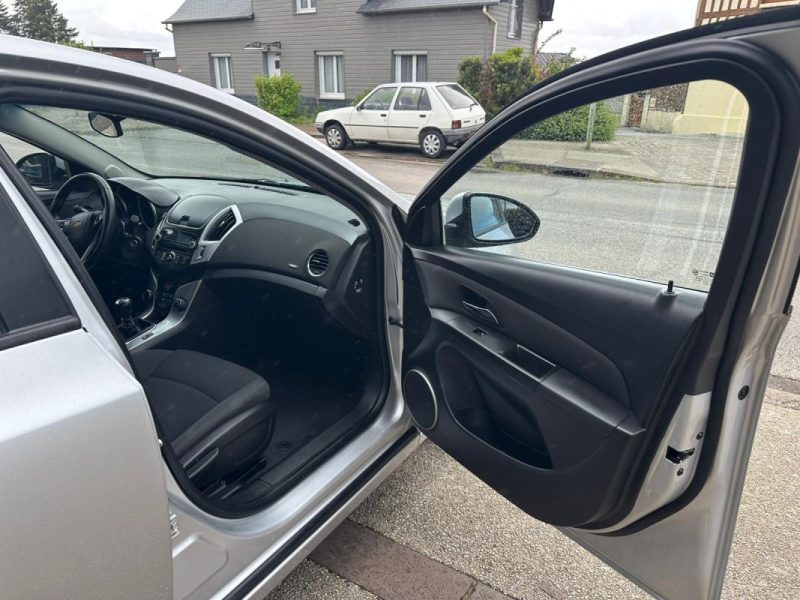 Chevrolet Cruze 1.7 VCDi 130Ch LS+ S&S 