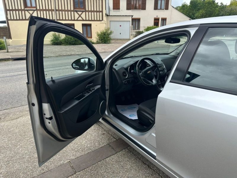 Chevrolet Cruze 1.7 VCDi 130Ch LS+ S&S 