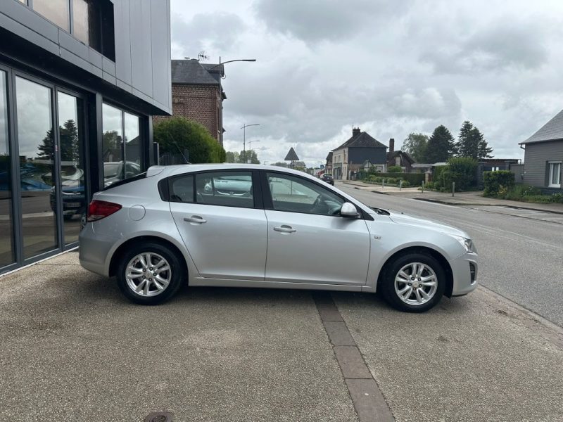 Chevrolet Cruze 1.7 VCDi 130Ch LS+ S&S 