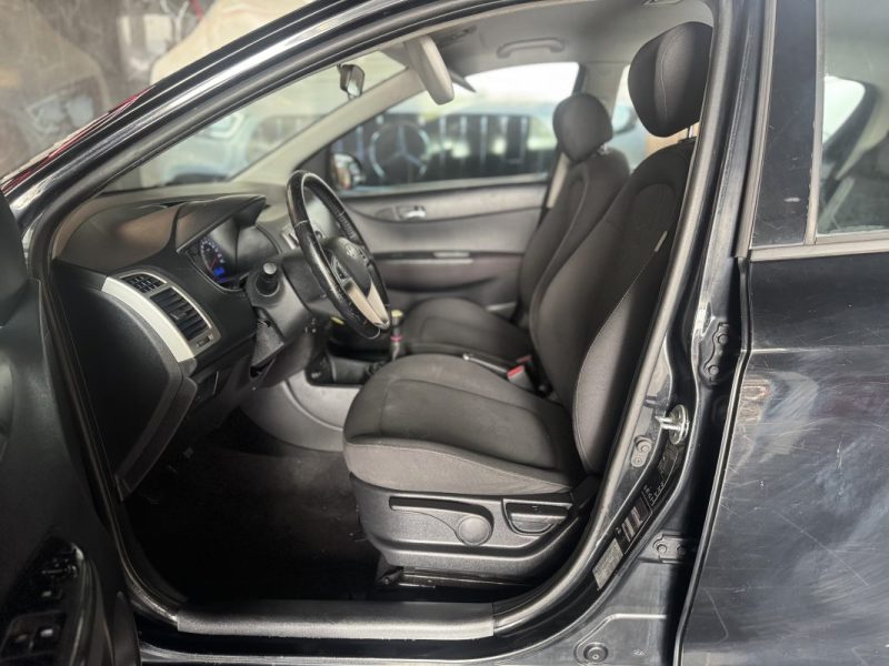 HYUNDAI I20 1.2 PACK EVIDENCE 2012