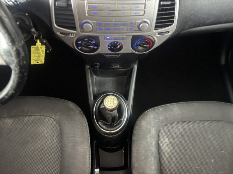 HYUNDAI I20 1.2 PACK EVIDENCE 2012