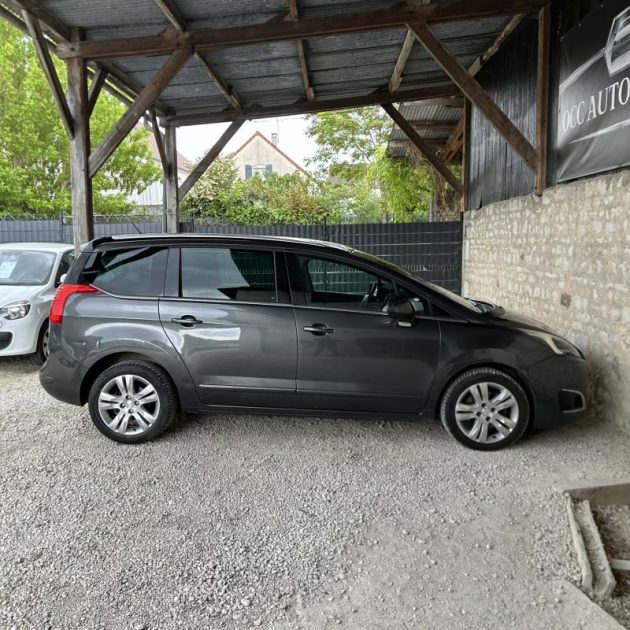 PEUGEOT 5008 2.0 BLUEHDI 150CH ALLURE S&S 2015