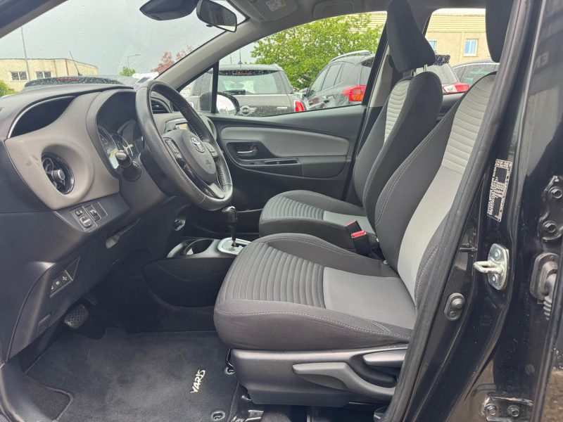 TOYOTA YARIS III YARIS 100H HYBRID FRANCE BUISNESS 2020