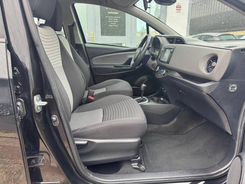 TOYOTA YARIS III YARIS 100H HYBRID FRANCE BUISNESS 2020
