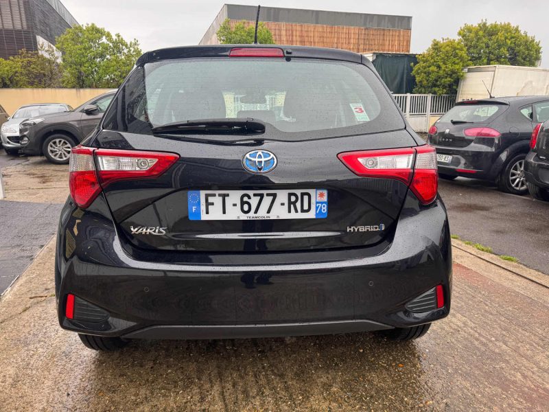 TOYOTA YARIS III YARIS 100H HYBRID FRANCE BUISNESS 2020