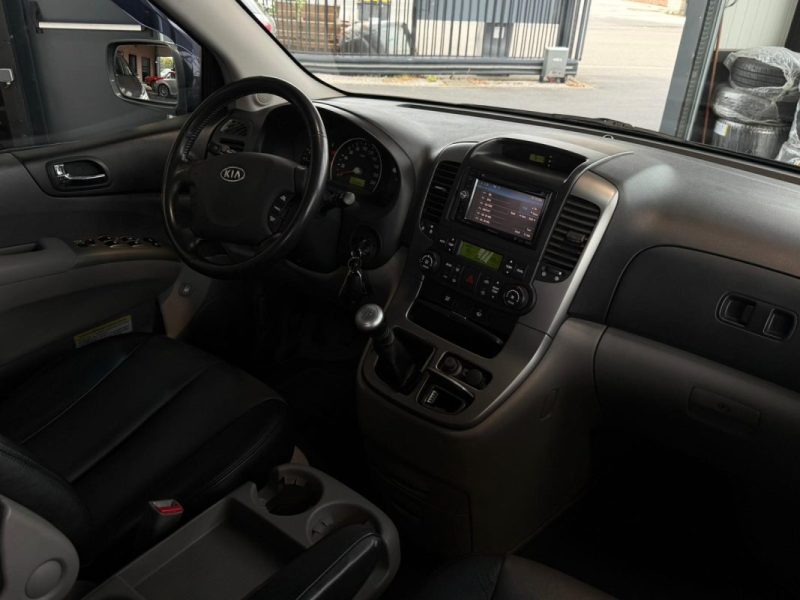 🚗 KIA CARNIVAL 2.9 CRDI ⚙️ 👨‍👩‍👧‍👦 7 Places ❄️ Climatisation 🪑 Cuir