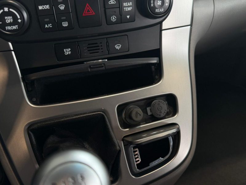 🚗 KIA CARNIVAL 2.9 CRDI ⚙️ 👨‍👩‍👧‍👦 7 Places ❄️ Climatisation 🪑 Cuir