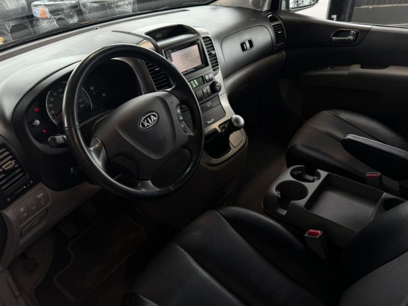 🚗 KIA CARNIVAL 2.9 CRDI ⚙️ 👨‍👩‍👧‍👦 7 Places ❄️ Climatisation 🪑 Cuir