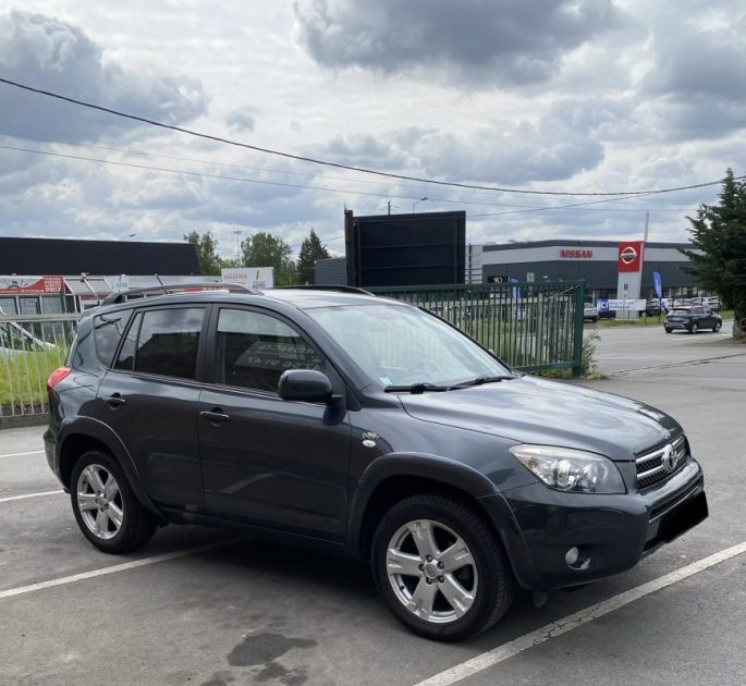 TOYOTA RAV4 2.2 D4D 177 CV  2006